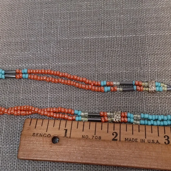 Multi Color Seed Bead Sand Dollar Pendant Necklace 18" Long - Picture 8 of 8